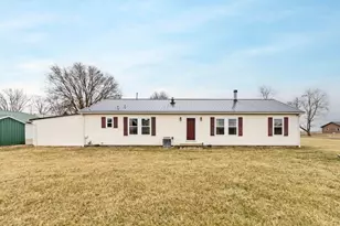 14690 West St, Mount Sterling, OH 43143 - Photo 1