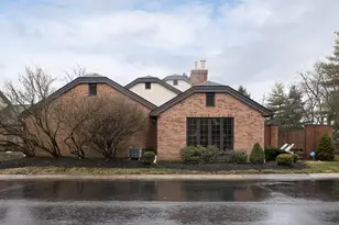 5671 Bastille Pl, Columbus, OH 43213 - Photo 1