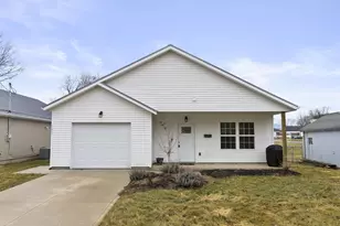 161 E Postal Ave, Newark, OH 43055 - Photo 1
