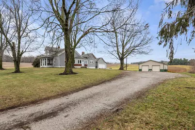 4640 Chillicothe Lancaster Road SW, Lancaster, OH 43130 - Photo 1