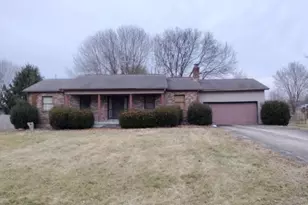 353 Florence Dr, Pickerington, OH 43147 - Photo 1