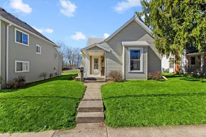 213 N Hayes Street, Bellefontaine, OH 43311 - Photo 1