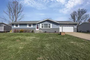130 Gregory Dr, Newark, OH 43055 - Photo 1