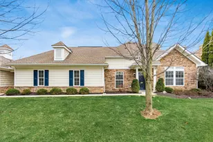 1574 Cape Dr, Grove City, OH 43123 - Photo 1