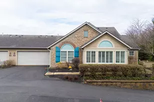 225 Stonegate Loop, Pataskala, OH 43062 - Photo 1