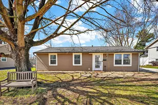 371 Banbury Dr, Columbus, OH 43230 - Photo 1