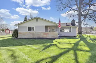 780 Fieldson Dr, Heath, OH 43056 - Photo 1