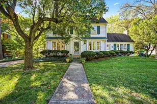 2425 Bryden Rd, Columbus, OH 43209 - Photo 1