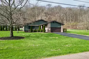1445 Lake Dr, Chillicothe, OH 45601 - Photo 1