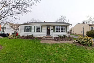 2721 Queensway Drive, Grove City, OH 43123 - Photo 1