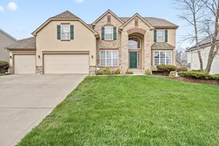 2659 Roe Dr, Lewis Center, OH 43035 - Photo 1
