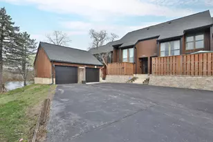4762 Crazy Horse Ln, Westerville, OH 43081 - Photo 1