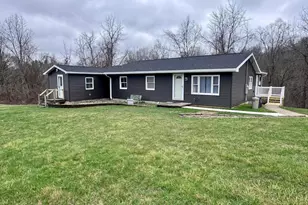 1841 N Vinegar Hill Road NE, McConnelsville, OH 43756 - Photo 1