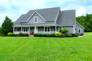 2435 Freedom Ln, Zanesville, OH 43701 - Photo 1