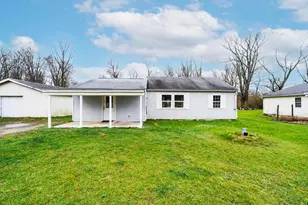4975 Selma Pike, Springfield, OH 45502 - Photo 1