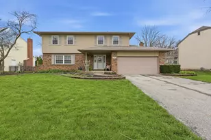 5376 Amy Ln, Columbus, OH 43235 - Photo 1
