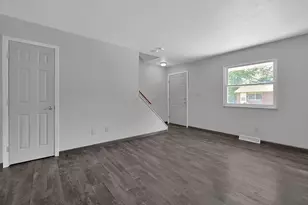 53 Neil St, Delaware, OH 43015 - Photo 1