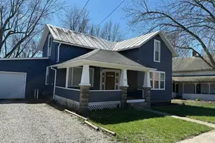 121 W High St, Ashley, OH 43003 - Photo 1