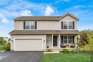 6002 Aquamarine Dr, Grove City, OH 43123 - Photo 1