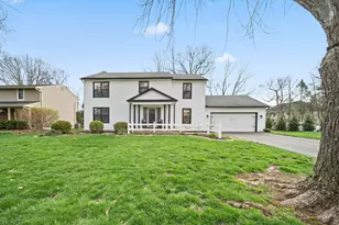 8372 Fairway Dr, Columbus, OH 43235 - Photo 1