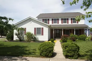 1401 Carmel Dr, Marysville, OH 43040 - Photo 1