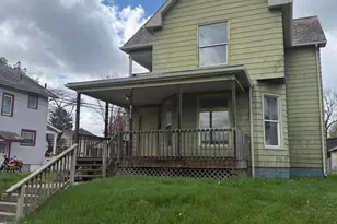 413 Maple Ave, Newark, OH 43055 - Photo 1