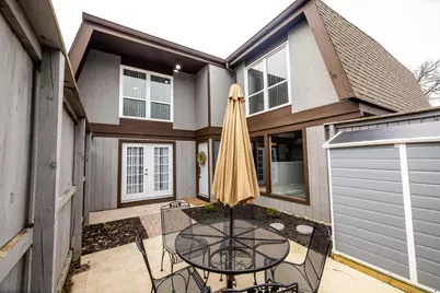 5437 Worthington Forest Place E, Columbus, OH 43229 - Photo 1