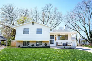 2027 Shawbury Ct W, Columbus, OH 43229 - Photo 1