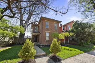 924 Hamlet St, Columbus, OH 43201 - Photo 1