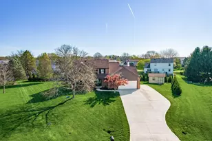 12400 Limerick Ln, Pickerington, OH 43147 - Photo 1
