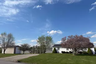 3585 Old Wheeling Rd, Zanesville, OH 43701 - Photo 1