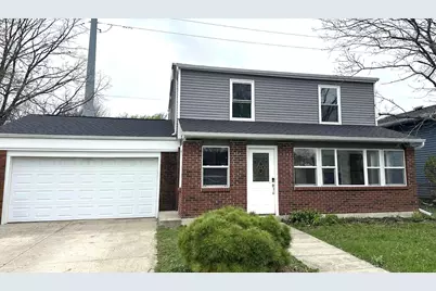 8800 Hubbard Drive N, Galloway, OH 43119 - Photo 1