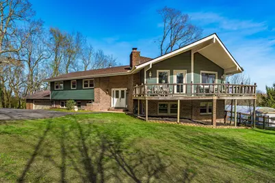512 N Wooster Way NW, Lancaster, OH 43130 - Photo 1