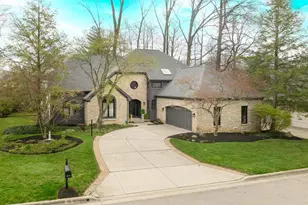 8176 Lake Bluff Ct, Columbus, OH 43235 - Photo 1