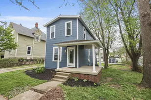 90 S Columbus St, Sunbury, OH 43074 - Photo 1