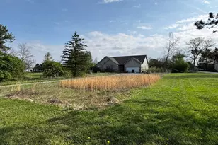 4912 Harrisburg Georgesville Rd, Grove City, OH 43123 - Photo 1