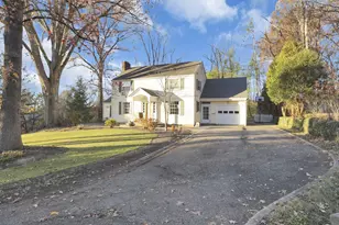 1105 E Chestnut St, Mount Vernon, OH 43050 - Photo 1