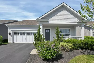 7678 Gateway Boulevard, Powell, OH 43065 - Photo 1