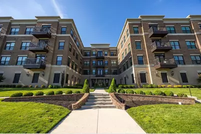 1670 E Broad Street #201, Columbus, OH 43203 - Photo 1