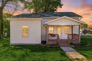 839 Pike St SW, Etna, OH 43018 - Photo 1