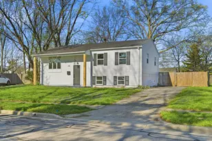 105 Crown Hill Ct, Columbus, OH 43230 - Photo 1