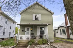 904 S Walnut St, Bucyrus, OH 44820 - Photo 1
