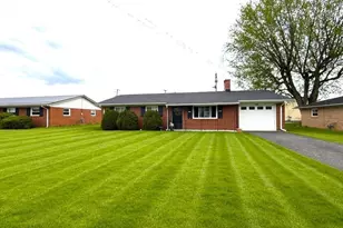 16 Plaza Dr, Mount Vernon, OH 43050 - Photo 1