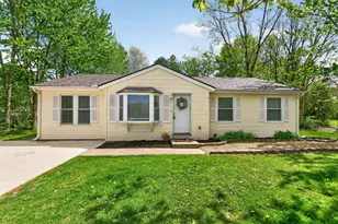 13961 Pleasant Ridge Dr, Marysville, OH 43040 - Photo 1