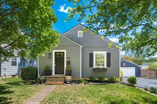 445 E Jeffrey Pl, Columbus, OH 43214 - Photo 1