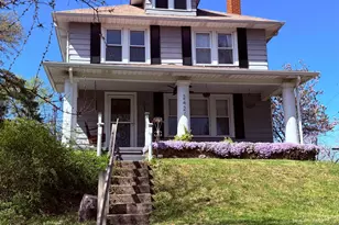 2424 Westwood Dr, Columbus, OH 43204 - Photo 1