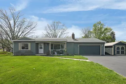 2318 Pawnee Drive, London, OH 43140 - Photo 1