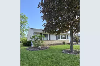 2642 Kingston Avenue, Grove City, OH 43123 - Photo 1