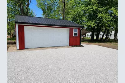 13475 Rosewood Drive NE, Thornville, OH 43076 - Photo 1