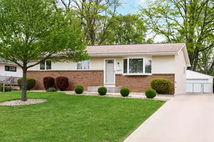 318 E Stanton Ave, Columbus, OH 43214 - Photo 1